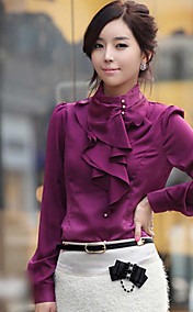 femmes chemisier de soie au cou stand de chemise